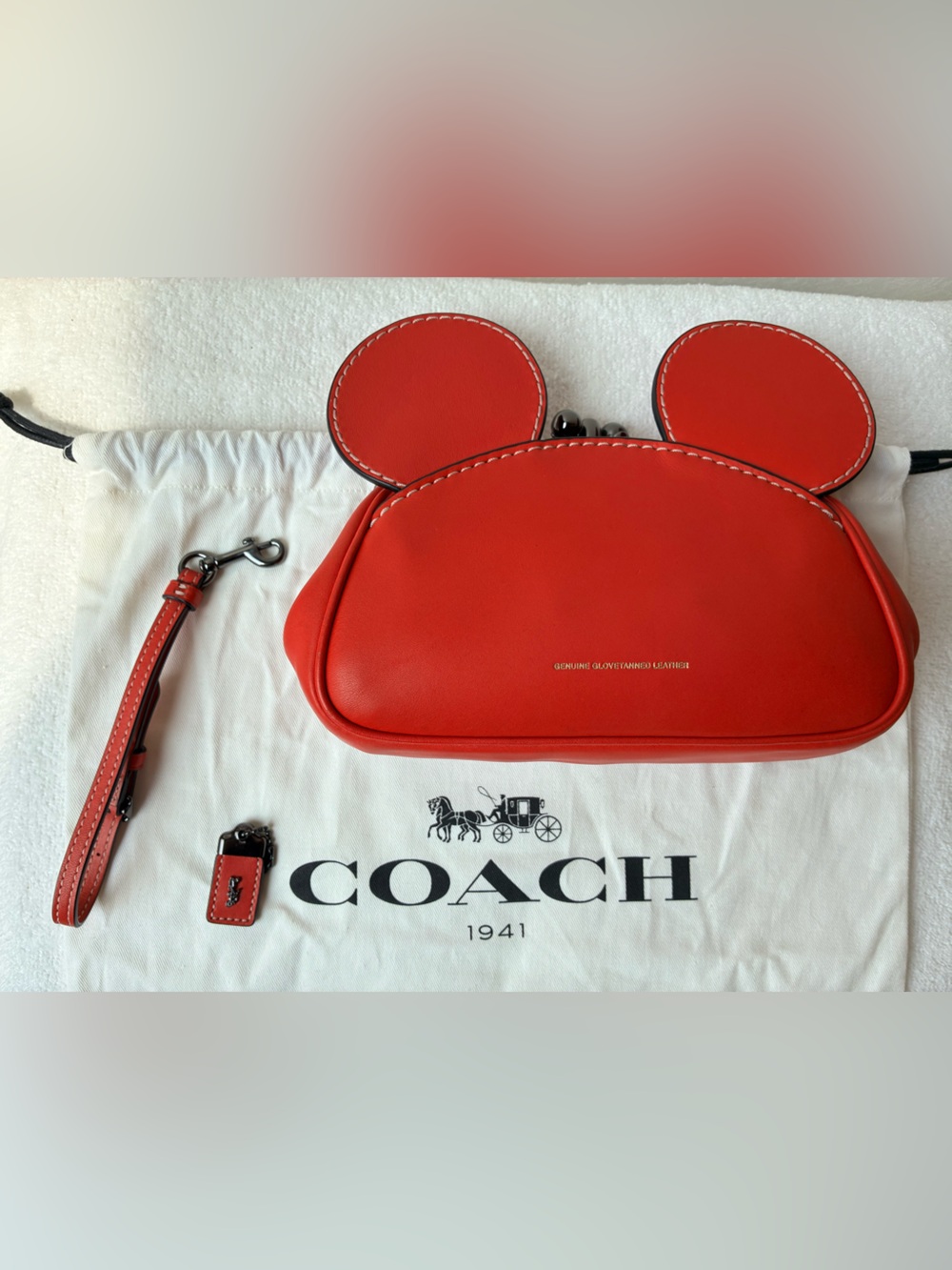 Coach 1941 x Disney Mickey Mouse Ears Red Kisslock Wristlet/Clutch - Picture 2 of 11